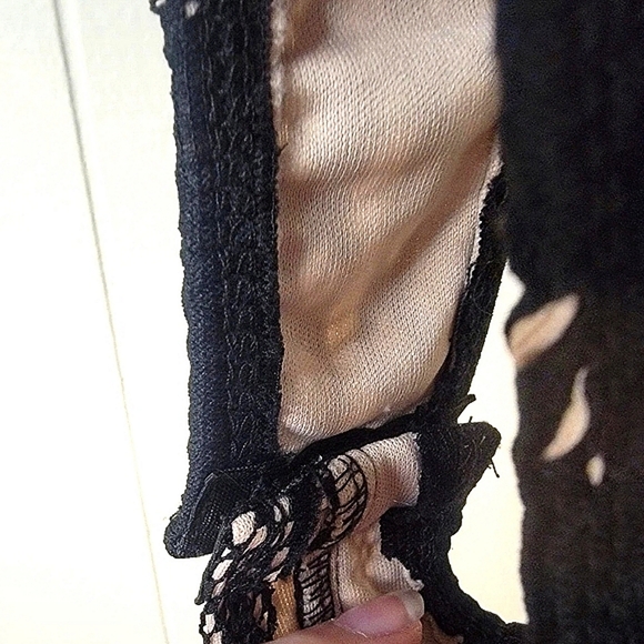 LF SEEK The Label Sheer Fishnet Bodysuit XS - Picture 4 of 7